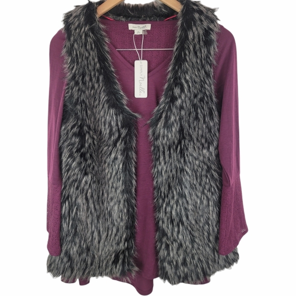 Burgundy V- neck Long sleeve Oversized mesh bell cuffs Tunic Top - Picture 15 of 16